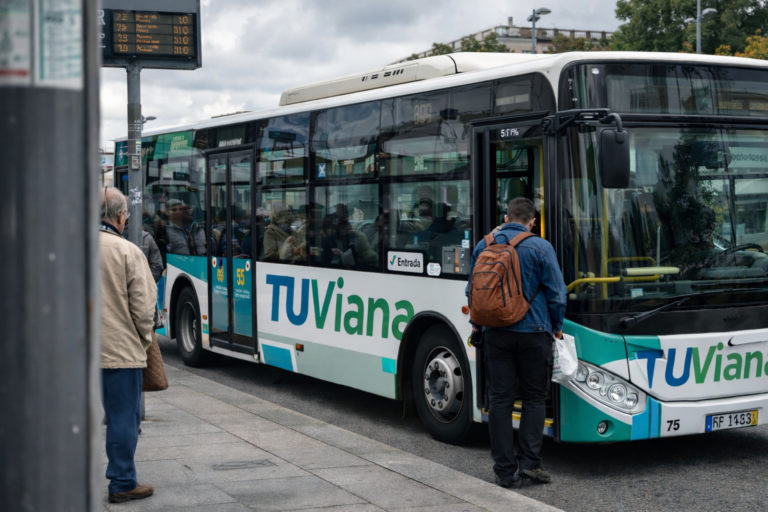 Viana do Castelo prepara fim da gratuitidade nos transportes urbanos com novo tarifário em consulta pública
