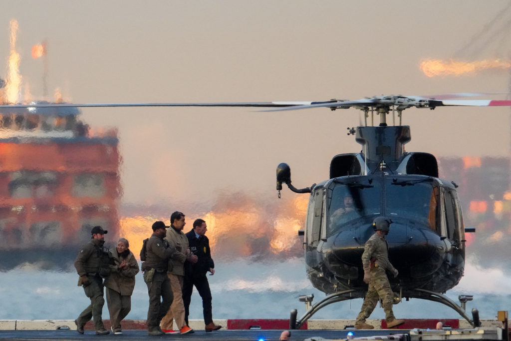 Maduro is taken to Manhattan courthouse for his first appearance ...