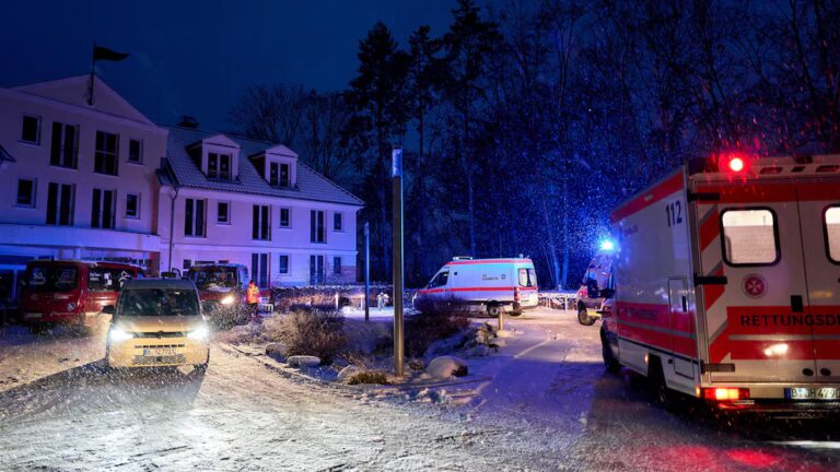 Apagão em Berlim após ataque extremista a infraestrutura elétrica.